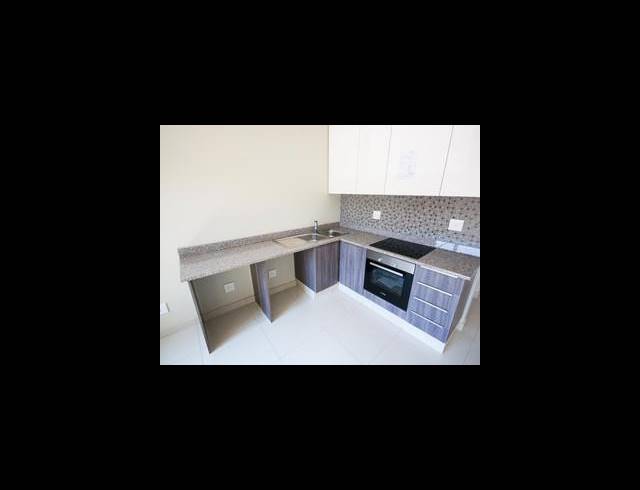 2 BEDROOM APARTMENT TO LET IN UMHLANGA RIDGE